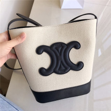 CELINE 셀린느 퀴르 버킷백 C30022 2COLOR