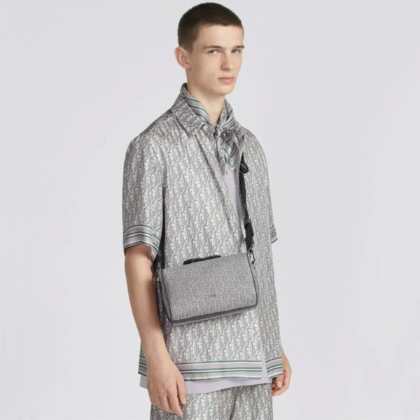DIOR 디올 남성 그레이 숄더백