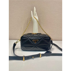PRADA 프라다 퀼티드 레더 카메라 숄더백 1BH19
