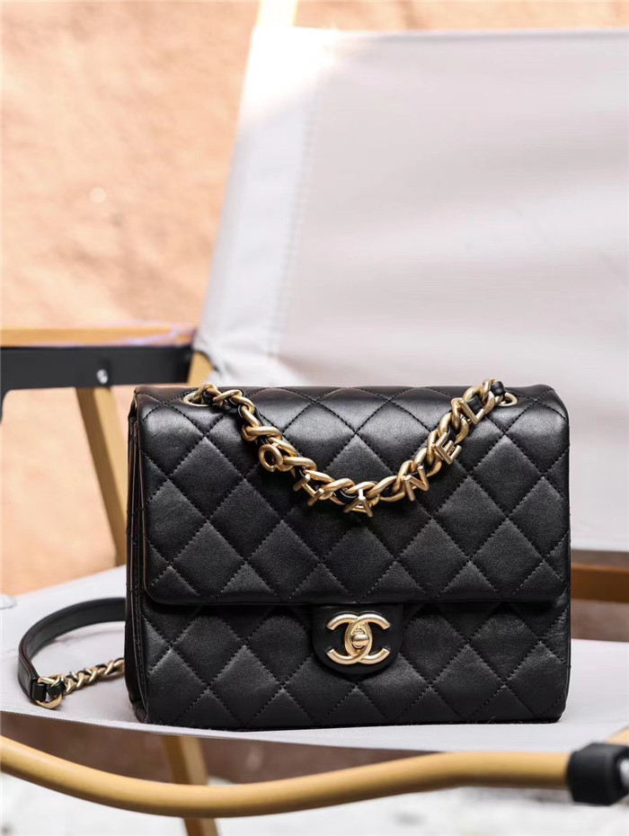 CHANEL 샤넬 플랩백 AS3399