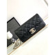 CHANEL 샤넬 바게트 플랩백 AS2201