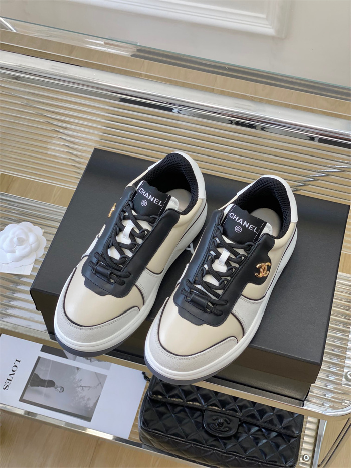 CHANEL 샤넬 여성용 스니커즈 C6501 2COLOR
