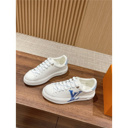 LOUIS VUITTON 루이비통 여성용 스니커즈 L1022