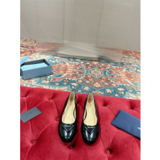 PRADA 프라다 여성용 로퍼 P41202 2COLOR