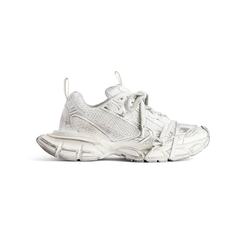 18위 BALENCIAGA 발렌시아가 3XL 방탄소년단 BTS 스니커즈 아이템