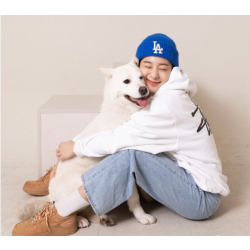  [배우 설인아] NIKE & SUPREME 나이키 & 슈프림 에어포스1