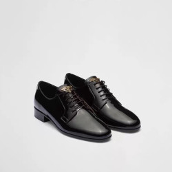 PRADA 프라다 여성 블랙 로퍼