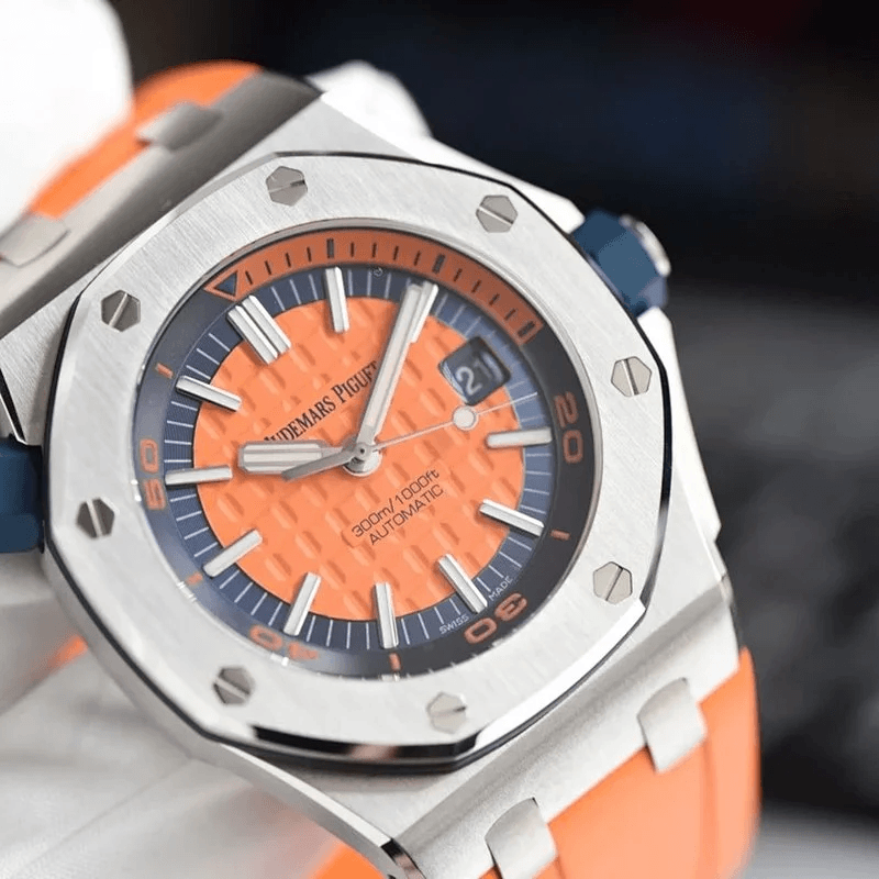 AUDEMARS PIGUET 오데마피게 로얄오크 오프쇼어 다이버 오렌지 러버밴드