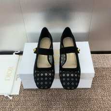 DIOR 디올 여성용 로퍼 (굽높이3.5CM) D82342-1 2024/신상
