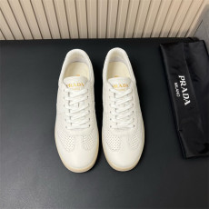 PRADA 프라다 남성용 스니커즈 P76478-2 2COLOR