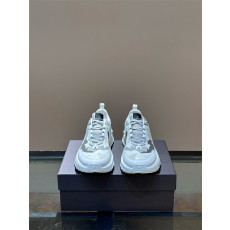 VALENTNIO 발렌티노 남성용 스니커즈 V99668-2 2024/신상 2COLOR