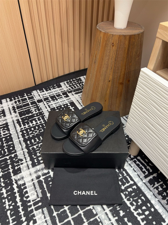 CHANEL 샤넬 여성용 슬리퍼 C62534 2COLOR