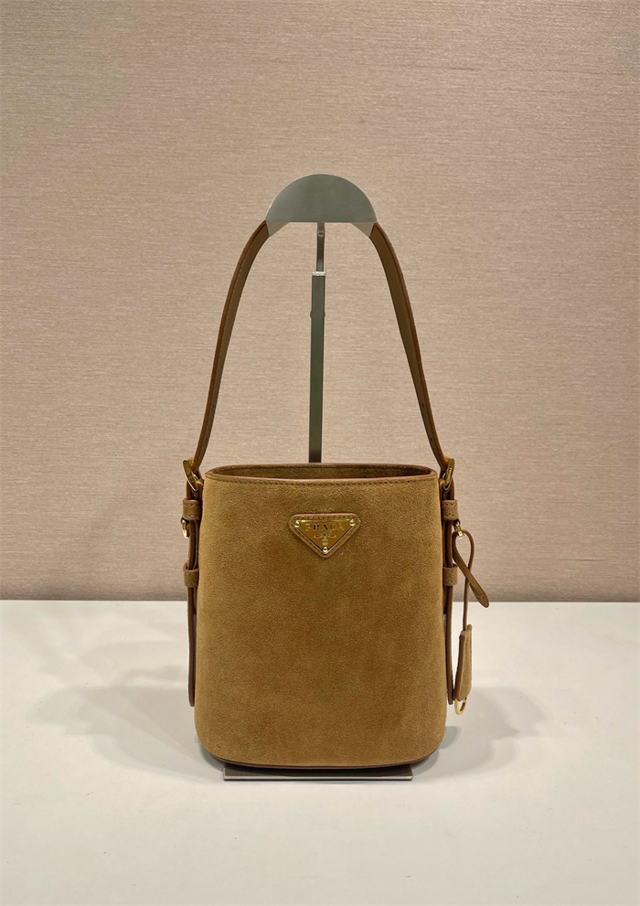 PRADA 프라다 스웨이드 스몰 버킷백 1BE078A