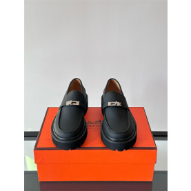 HERMES 에르메스 남성용 로퍼 H77564-1 2024/신상 2COLOR