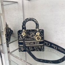 DIOR 디올 레이디 M0565