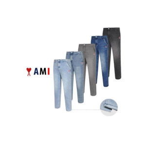 AMI 아미 스몰자수패치 테이퍼드 청바지