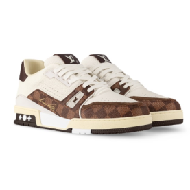 LOUIS VUITTON 루이비통 남여공용 트레이너 스니커즈 1ACV5N