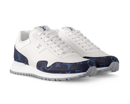 LOUIS VUITTON 루이비통 남여공용 런 어웨이 스니커즈 1ADG4A