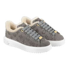 LOUIS VUITTON 루이비통 남여공용 타임 아웃 스니커즈 1AADYD