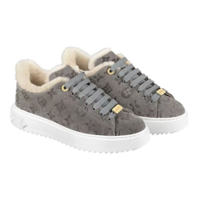 LOUIS VUITTON 루이비통 남여공용 타임 아웃 스니커즈 1AADYD