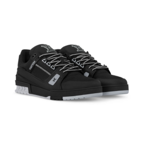 LOUIS VUITTON 루이비통 남성용 트레이너 스니커즈 1ADEVW