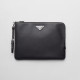 PRADA 프라다 라지 사피아노 가죽 파우치 2NH023