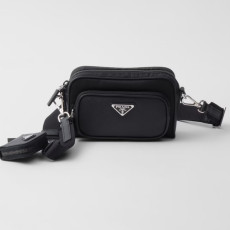 PRADA 프라다 리나일론 및 사피아노 가죽 숄더백 2VH172