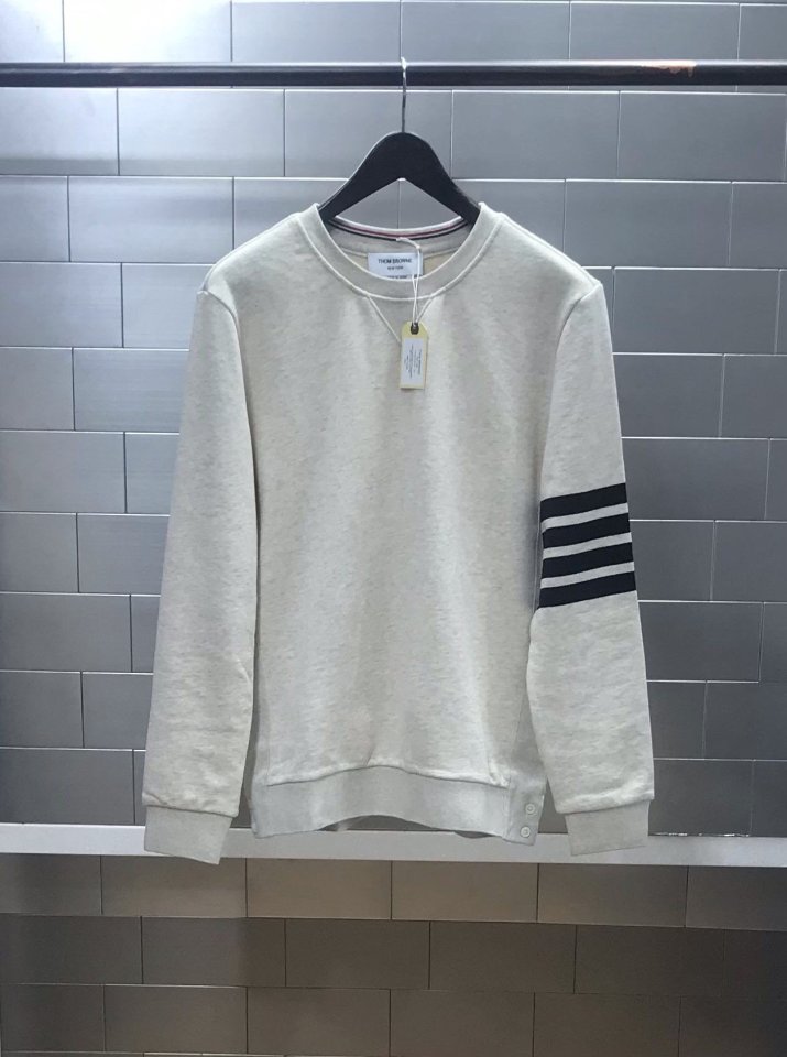 THOM BROWNE 톰브라운 사선완장 스웻 맨투맨