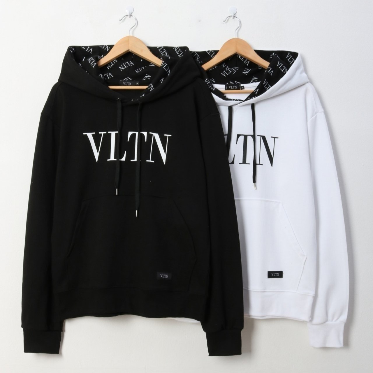 VALENTINO 발렌티노 후드