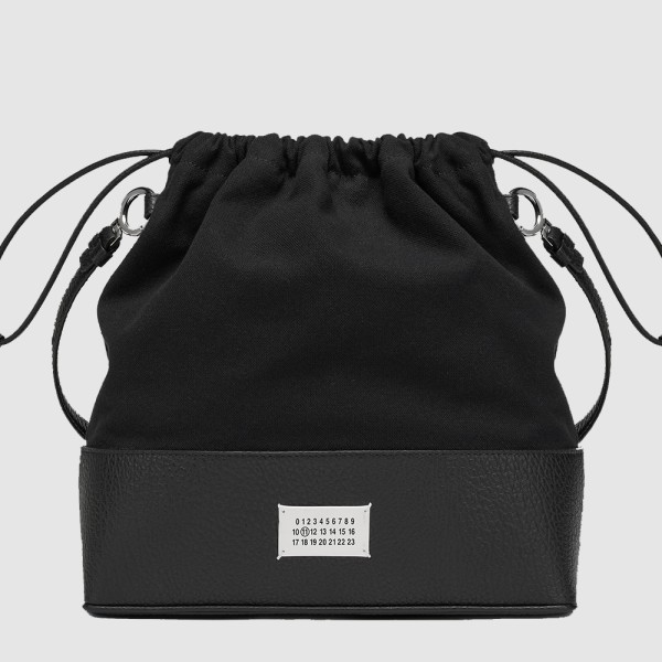 MAISON MARGIELA 메종마르지엘라 5AC 데일리 드로스트링 백팩 미디엄