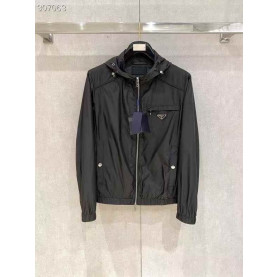 PRADA 프라다 삼각 바람막이