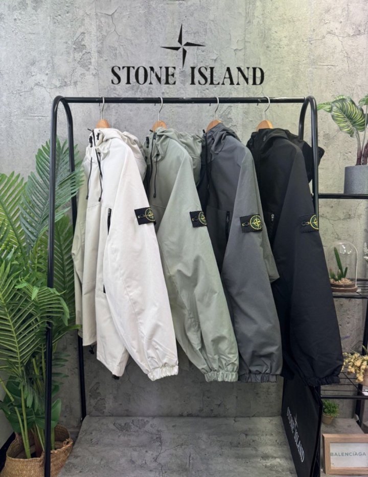 STONE ISLAND 스톤아일랜드 코어 빅포켓 후드 바람막이