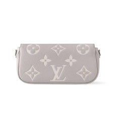 LOUIS VUITTON 루이비통 월릿 온 체인 아이비 M14225