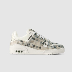 LOUIS VUITTON 루이비통 여성용 트레이너 스니커즈 1ADI3H