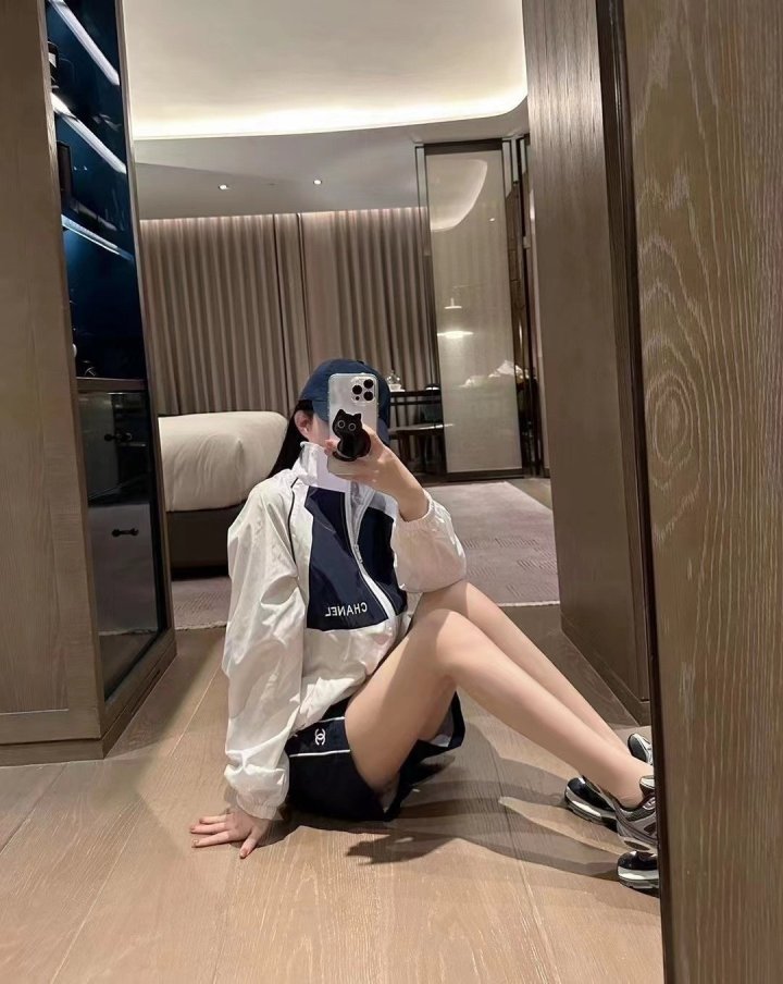 CHANEL 샤넬 반바지 바람막이 셋트