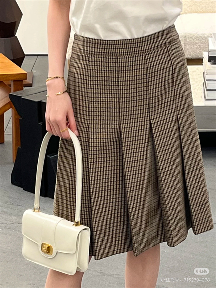 CELINE 셀린느 틴 조세핀 숄더백 121423