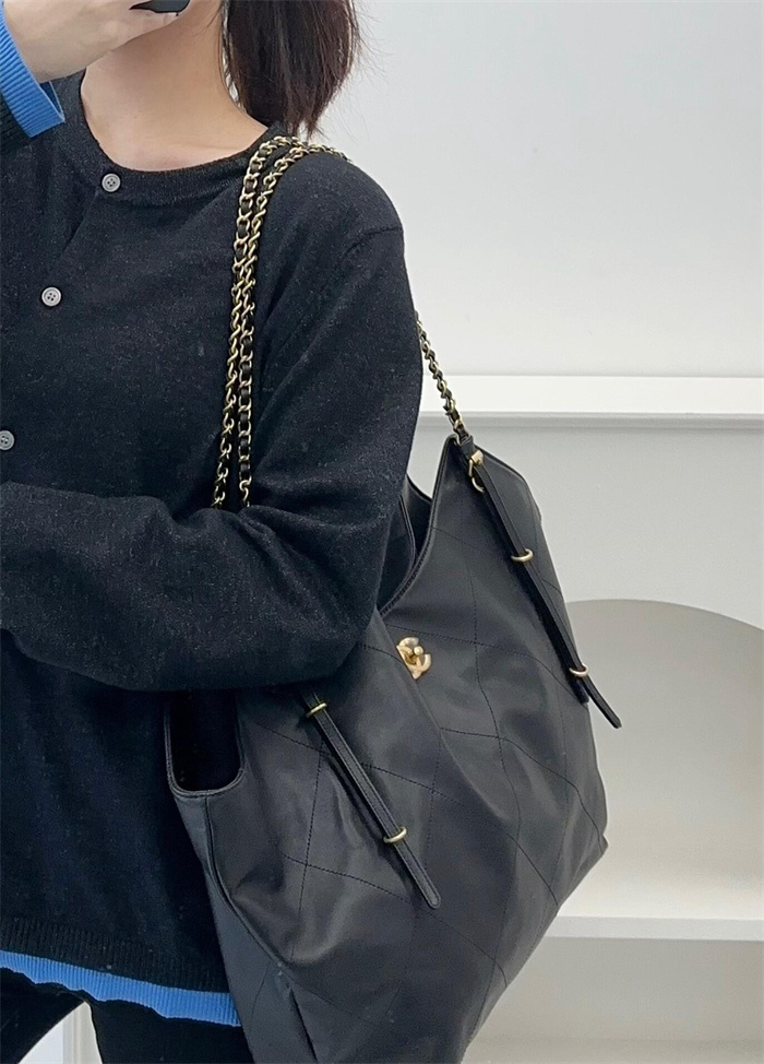 CHANEL 샤넬 토트백 라지 AS3698