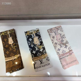 LOUIS VUITTON 루이비통 체인쁘띠 실크 방도 스카프