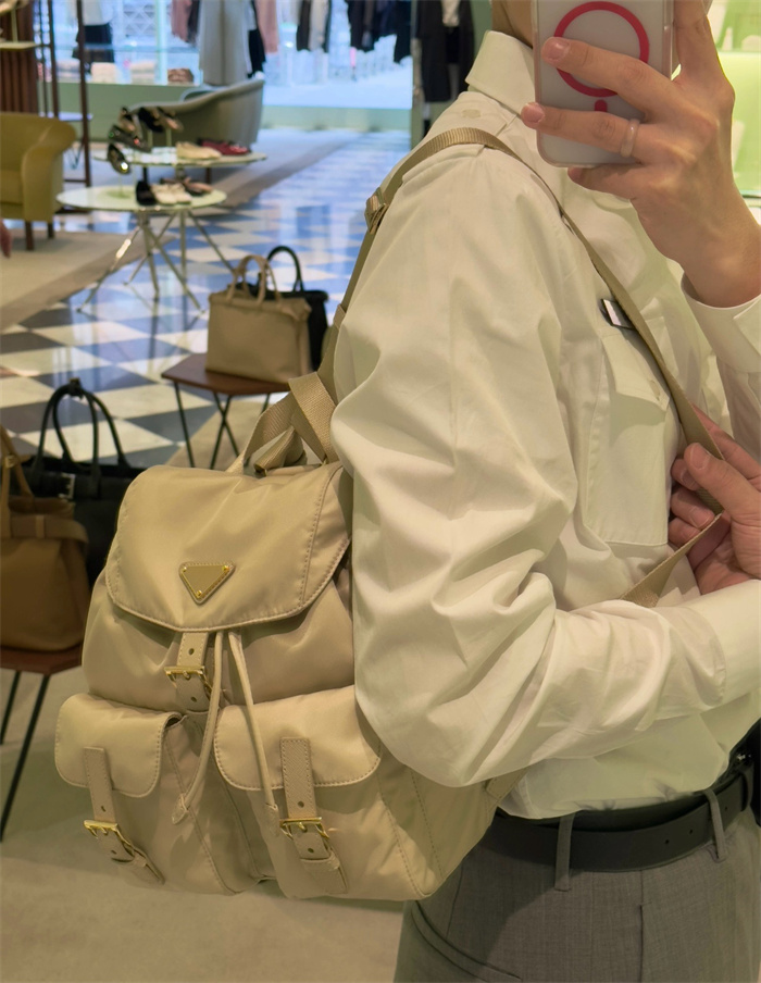 PRADA 프라다 나일론 백팩 1BZ677