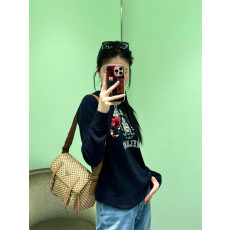 PRADA 프라다 삼각 로고 심볼 자수 리나일론 숄더백 1BD383