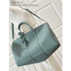 LOUIS VUITTON 루이비통 키폴 반둘리에 50 M13976