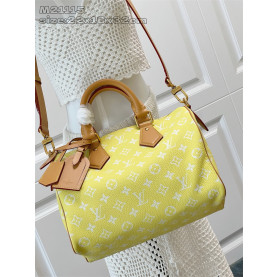 LOUIS VUITTON 루이비통 스피디 P9 반둘리에 30 모노그램 M21115