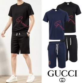 GUCCI 구찌 컬시브 레터링 트레이닝 셋업