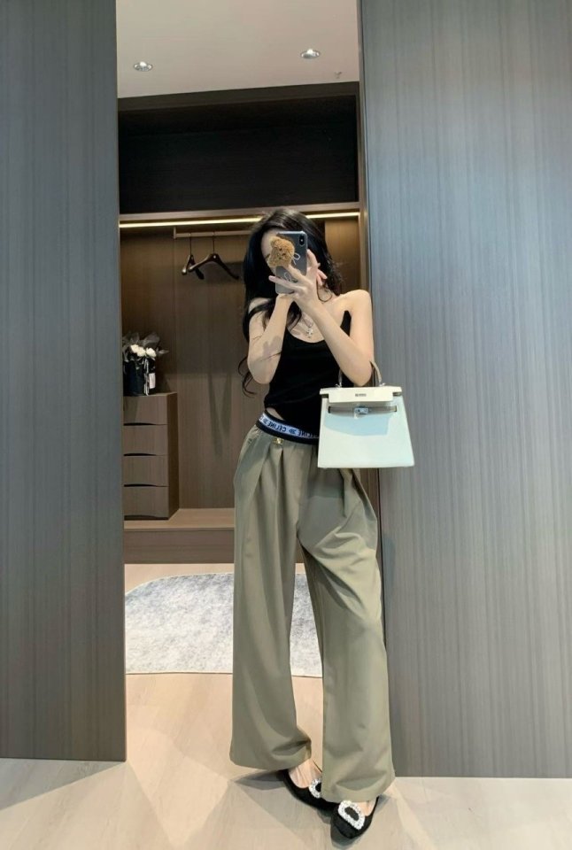 CELINE 셀린느 기본 통 슬렉스