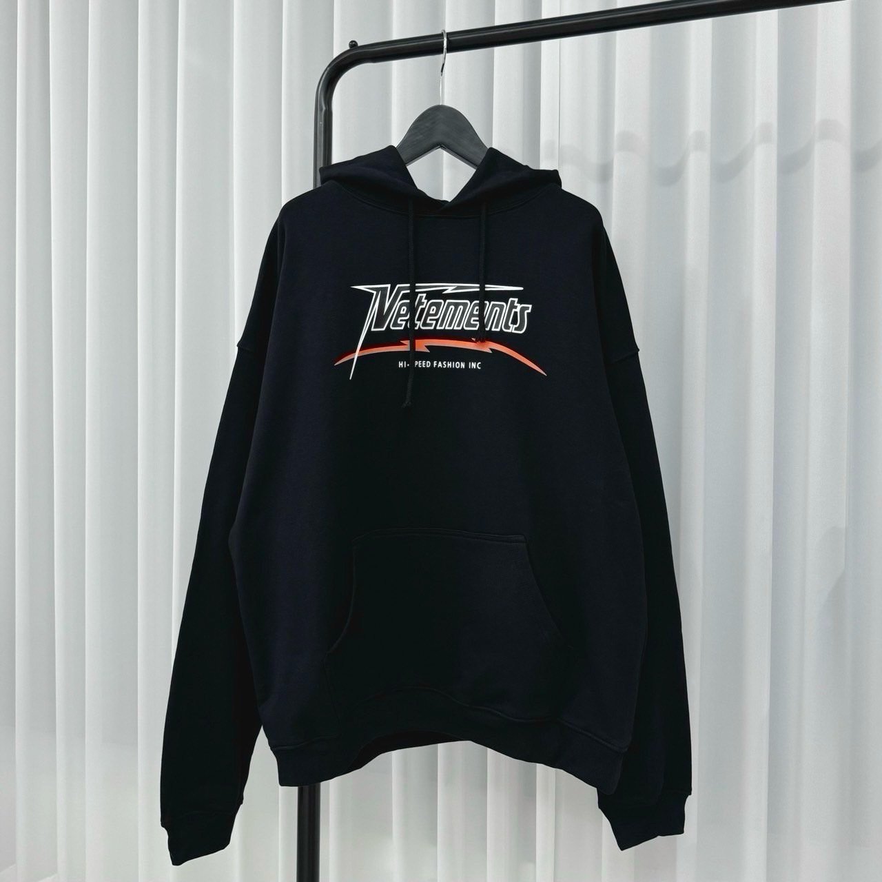 VETEMENTS 베트멍 하이스피드 그래픽 로고 후디