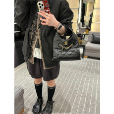 CHANEL 샤넬 호보백 AS5011