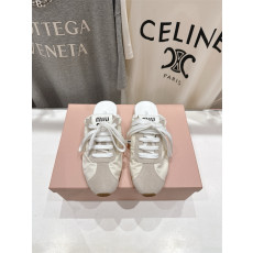 MIUMIU 미우미우 여성용 슬리퍼 M90572 2COLOR