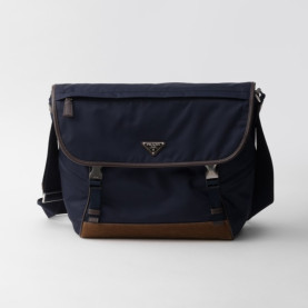 PRADA 프라다 라지 리나일론 및 가죽 숄더백 2VD052