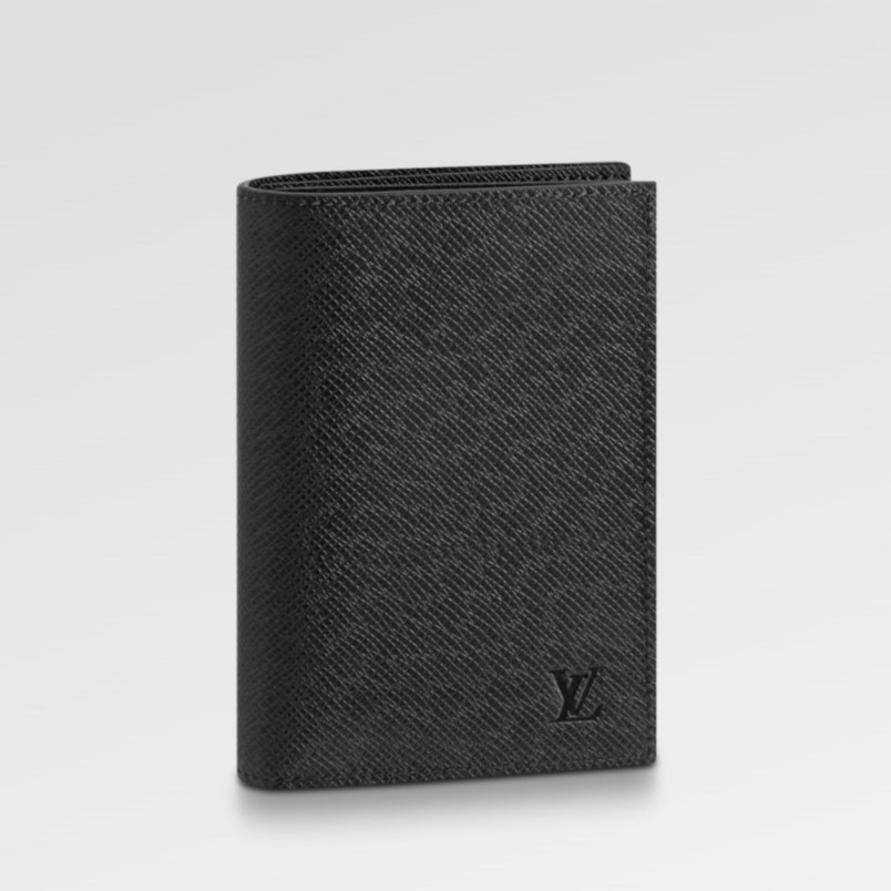 LOUIS VUITTON 루이비통 타이가 가죽 여권지갑 M64596