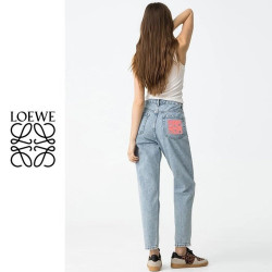 LOEWE 로에베 핑크 로고 연 청바지